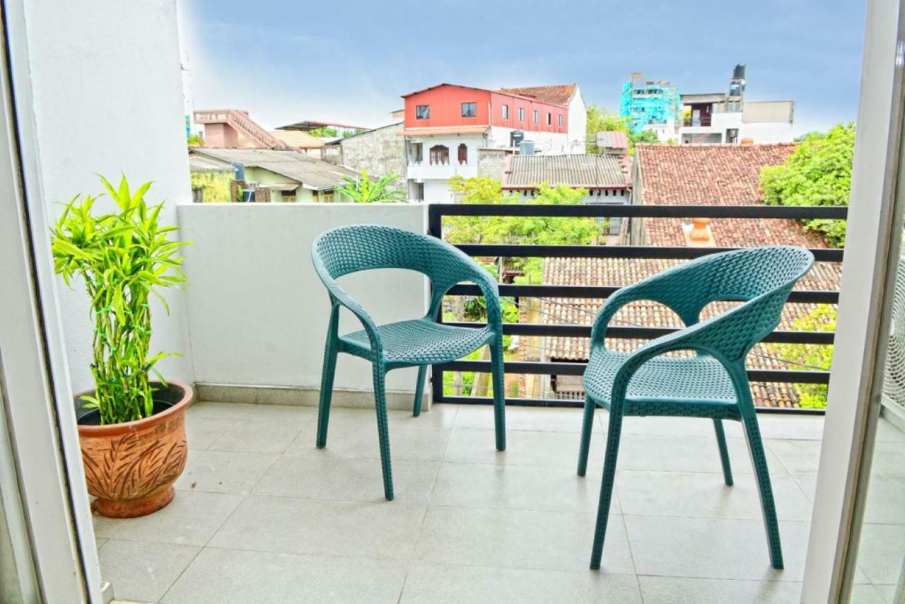 Furnished Apartment At Colombo Suburbs Nawala Rajagiriya Exterior foto